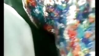 Всеки от двамата негри се редуваше да седне момиче на пишка български секс филми
